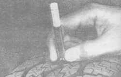 2.7 Проверка шин (через каждые 400 километров или еженедельно)